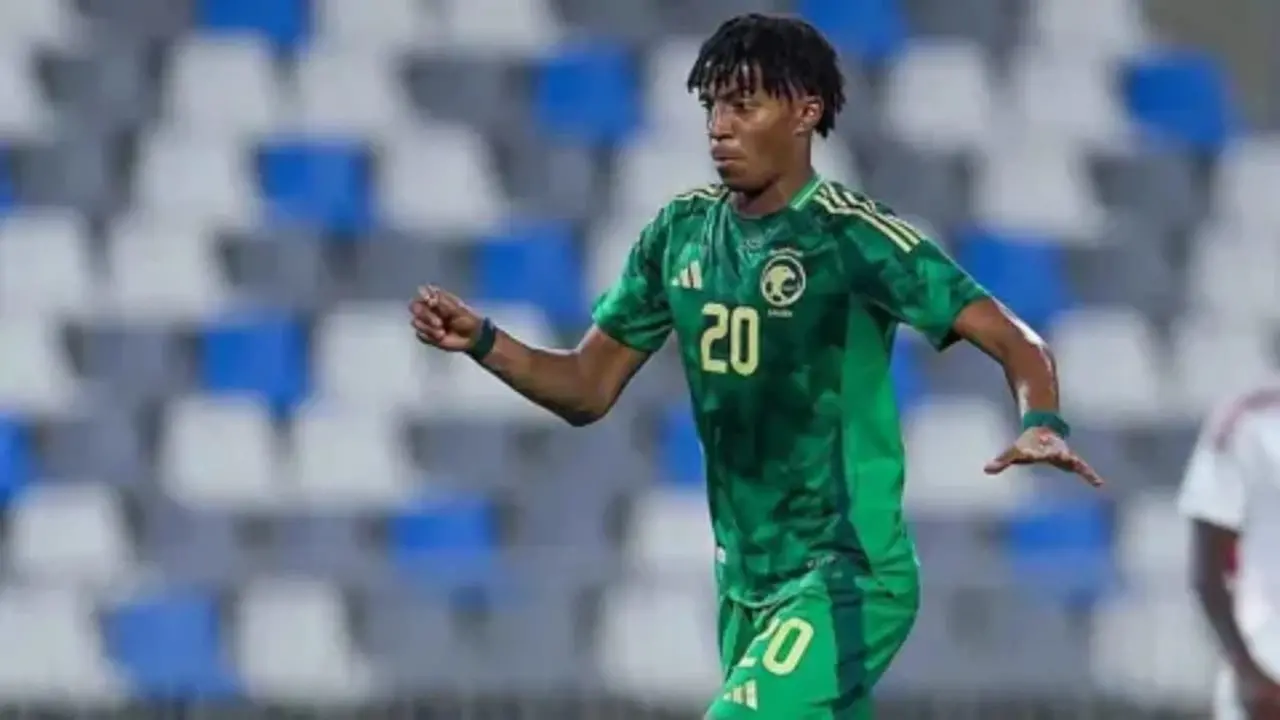 أيمن فلاتة يقترب من صفقة الانتقال إلى نادي نيوم السعودي